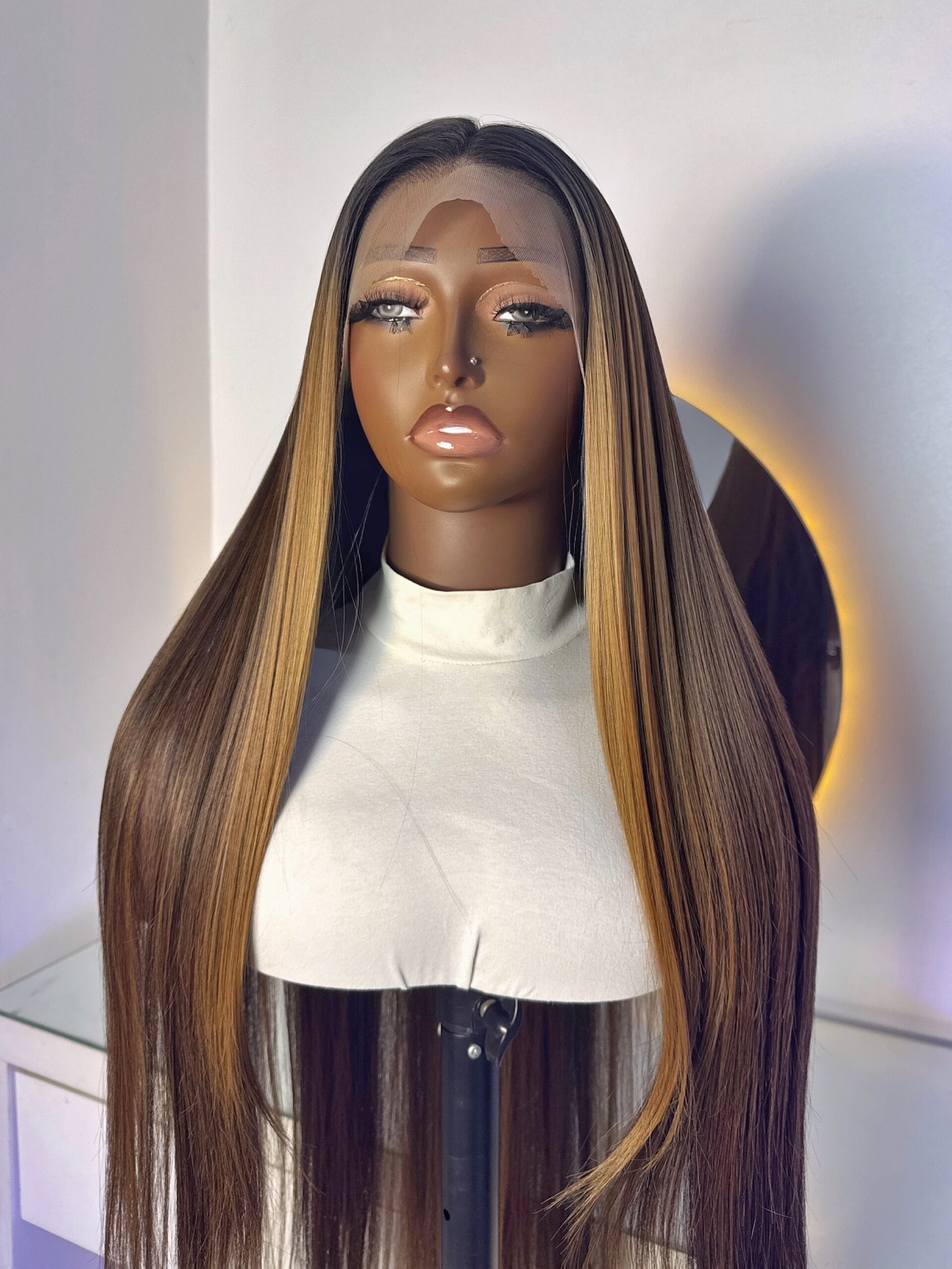 Wig Myla (Brown Highlights 2) - Image 3