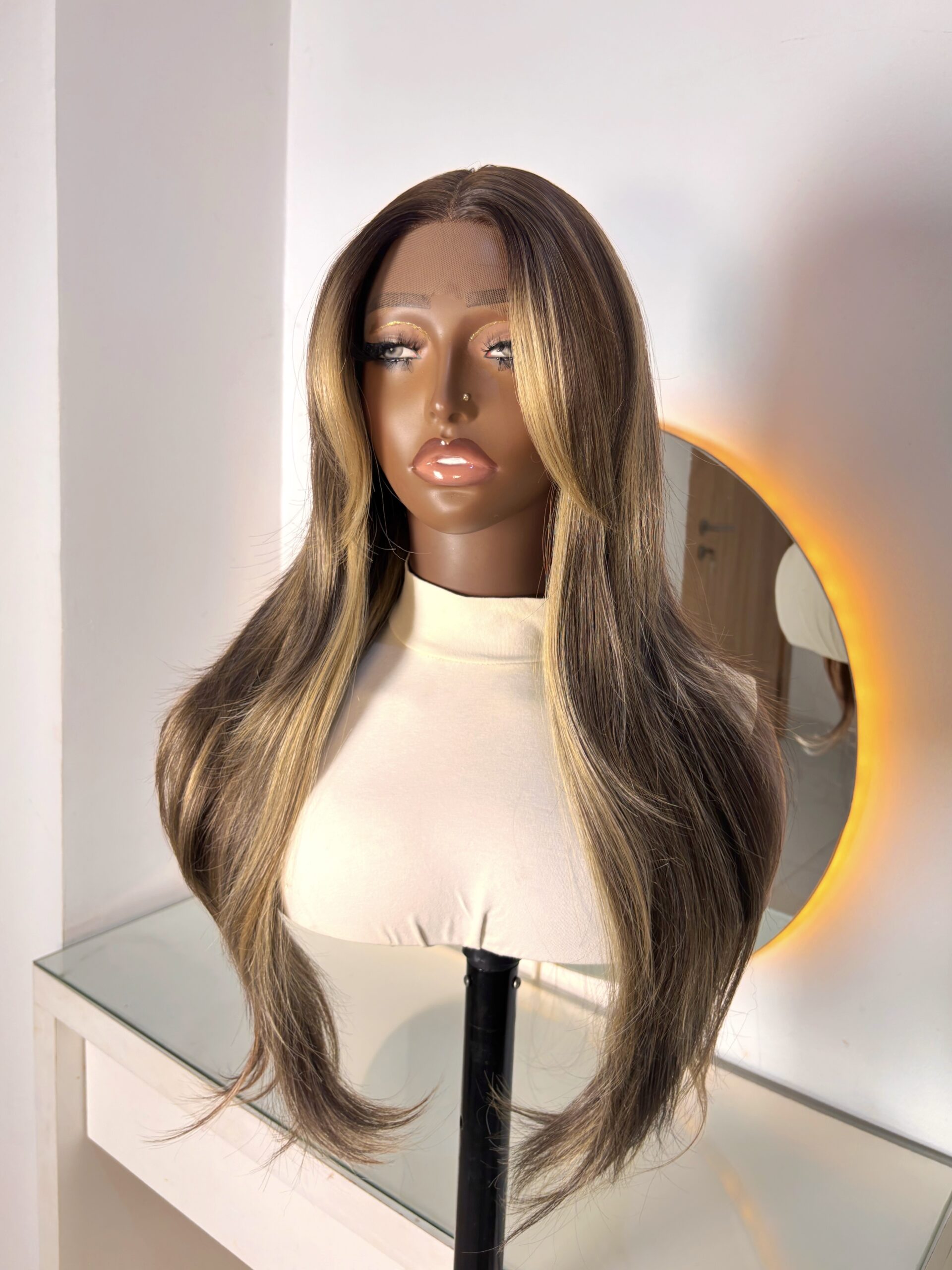 WIG ELLIE (Blonde Highlights) - Image 7