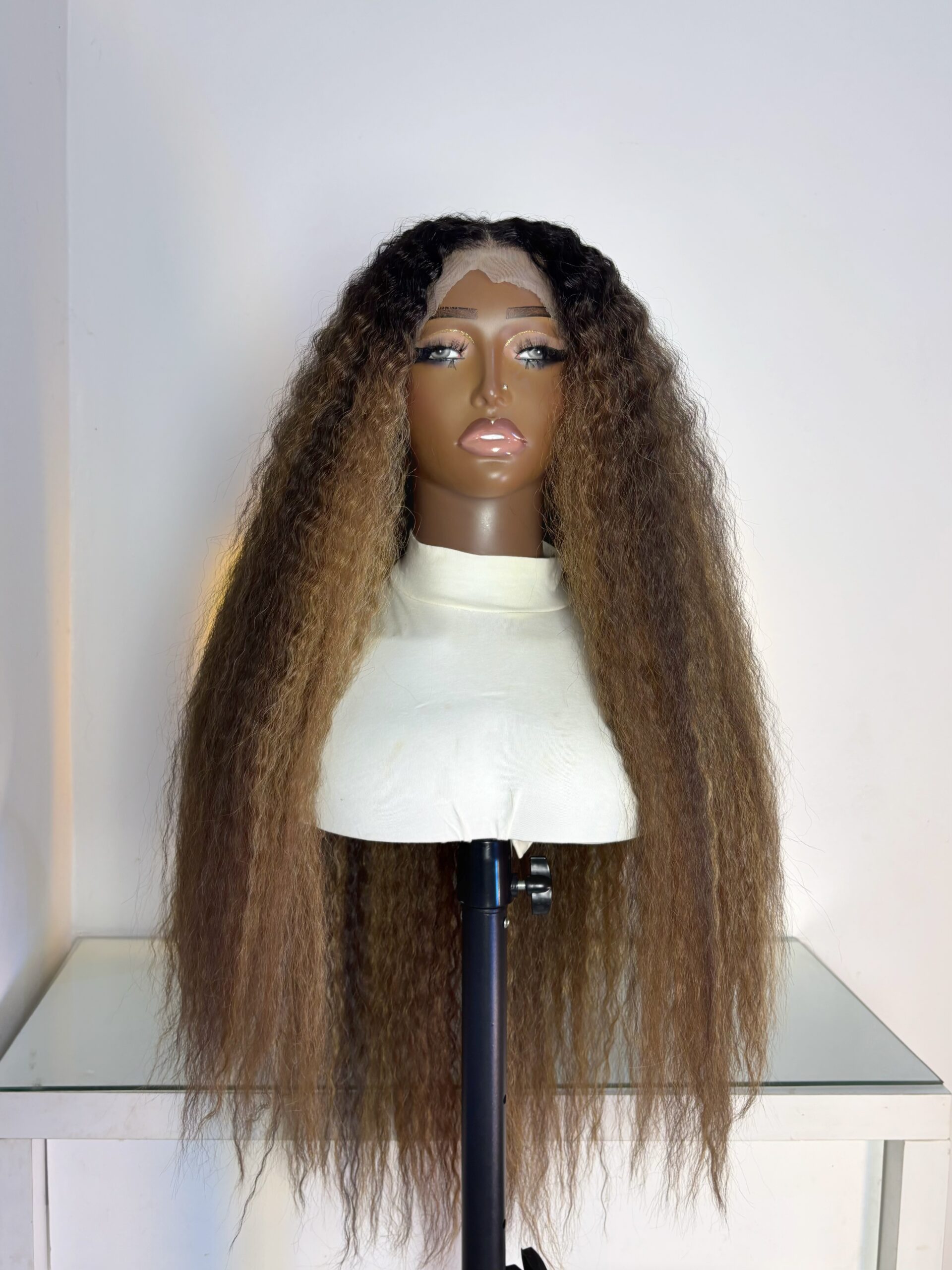 WIG ERICA 2.0 (Brown highlights) - Image 3