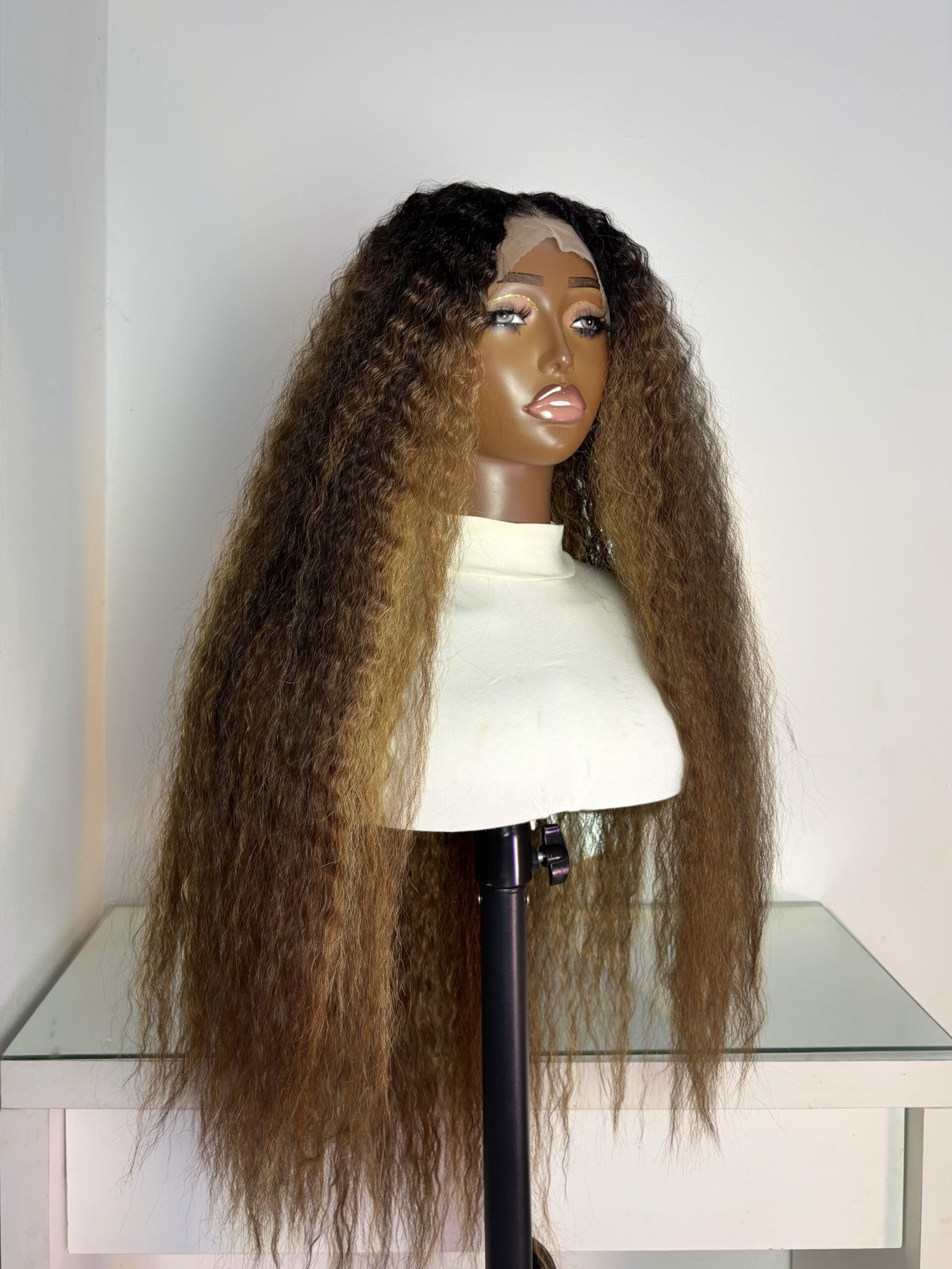 WIG ERICA 2.0 (Brown highlights) - Image 4