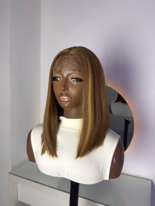 WIG SKY (Caramel Highlights)